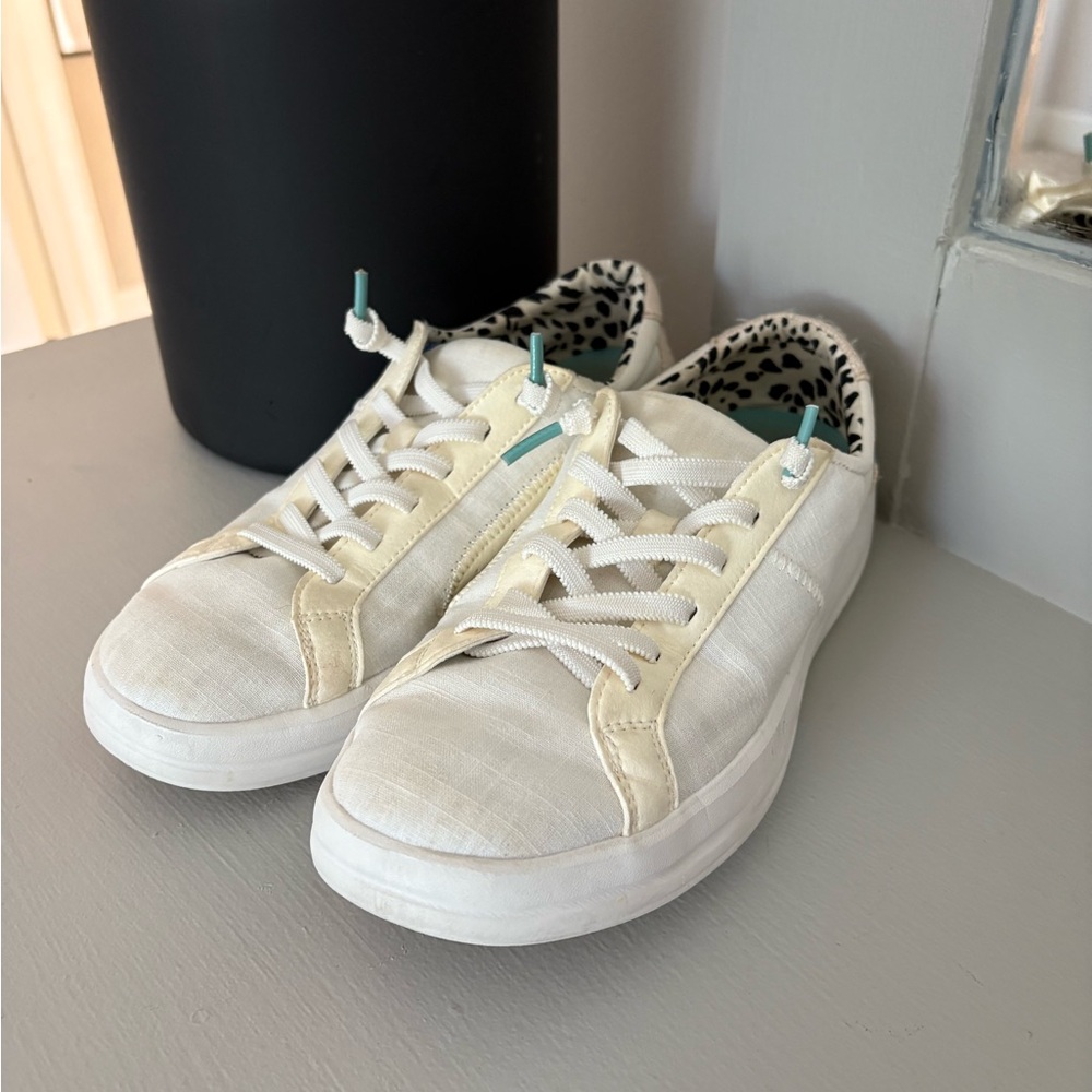 Hey Dude Karina Classic Black and White Shoes